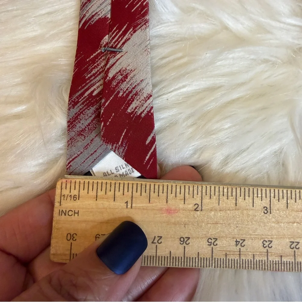 Pierre Cardin Men’s Vintage Silk Abstract Red Gray Necktie 80s 90s Handmade